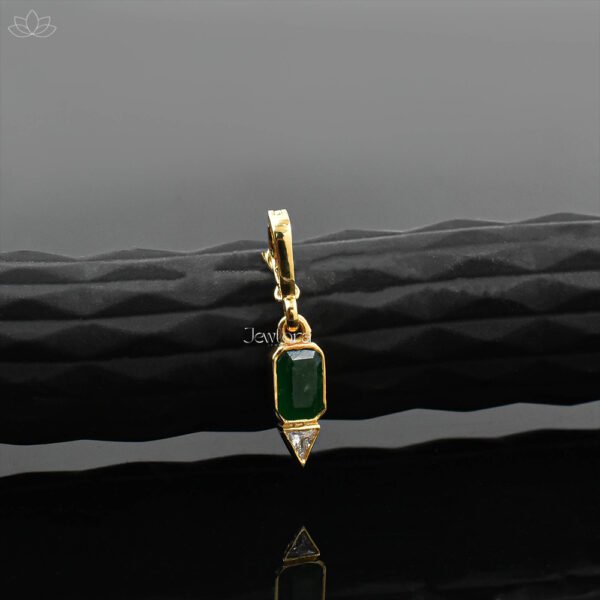 14K Yellow Gold Emerald Charm Jewelry