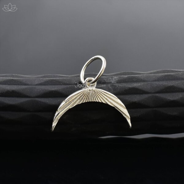 925 Silver Fluted Cresent Moon Charm Jewelry