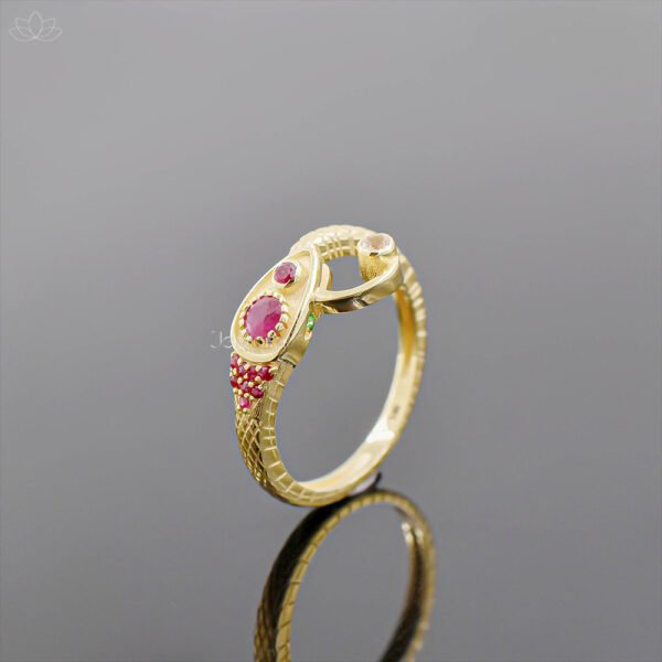 14K Yellow Gold Ruby Cobra Snake Band Ring Jewelry